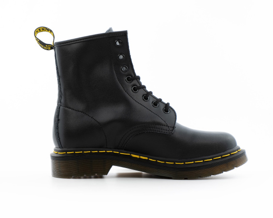 Ботинки Dr. Martens 1460 Smooth Leather Lace Up Boots (21038344) от магазина vikingsmen.ru