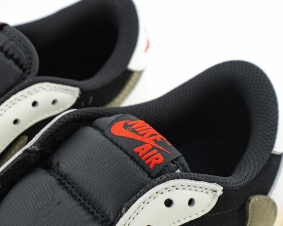 Кроссовки Travis Scott x Wmns Air Jordan 1 Low OG "Olive" (9628-7) [СС] от магазина vikingsmen.ru