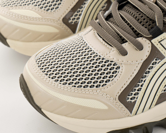 Кроссовки Asics Gel-Quantum Kinetic "Birch/Dark Taupe" (075-5) от магазина vikingsmen.ru