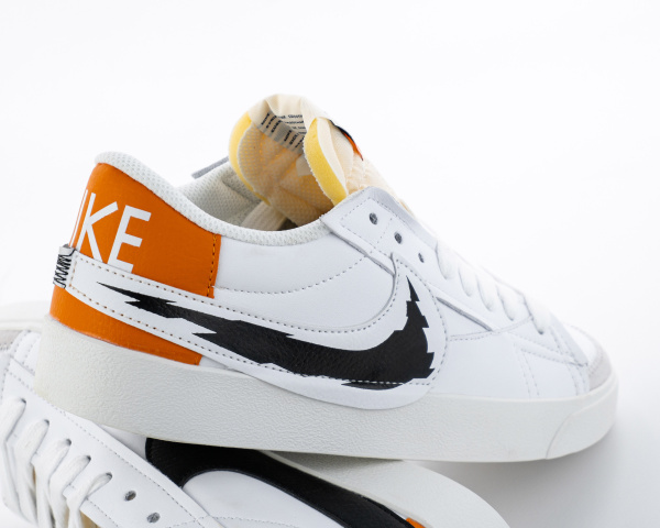 Кроссовки Nike Blazer Low 77 Jumbo "White/Black/Orange" (М5703-2) от магазина vikingsmen.ru