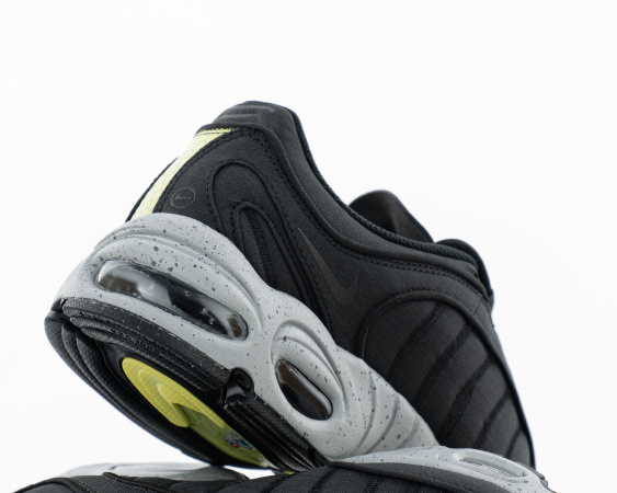 Кроссовки Nike Air Max Tailwind 4 SP  "Black/Wolf Grey-Volt" (924-5) от магазина vikingsmen.ru
