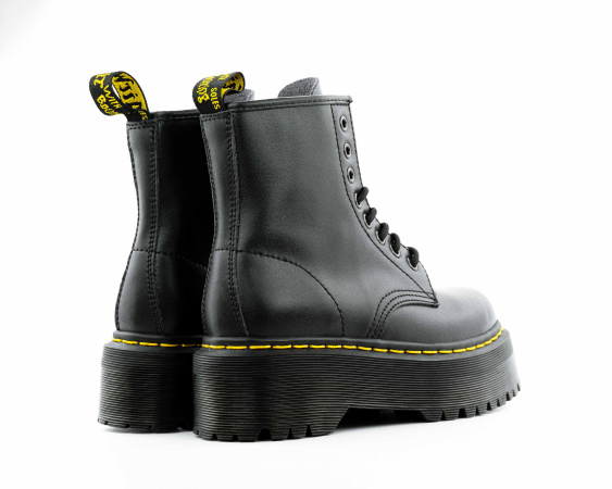 Ботинки Dr. Martens Jadon Smooth Leather Platform Boots (W21038346) от магазина vikingsmen.ru