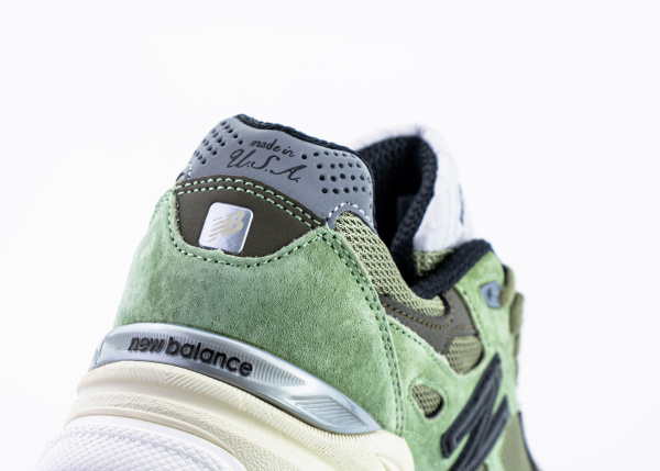 Кроссовки New Balance 990v3 "Olive" (600-5) от магазина vikingsmen.ru