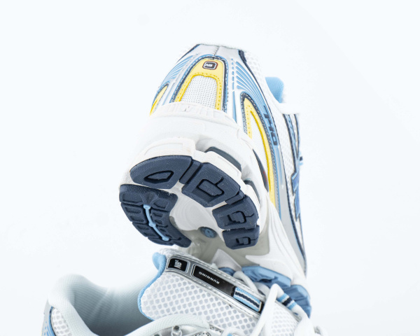 Кроссовки New Balance 740 "White/Blue" (W013-1) от магазина vikingsmen.ru