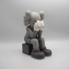 Детальное Изображение Статуэтка Kaws сидячий с закрытыми глазами (21036776)