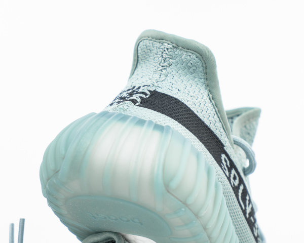 Кроссовки Adidas Yeezy Boost 350 v2 "Salt" (М904-75) от магазина vikingsmen.ru