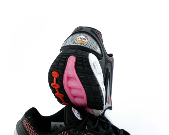 Кроссовки Nike Air Max DN “Black Red White” (W060-4) от магазина vikingsmen.ru