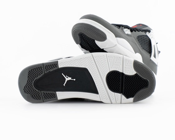 Кроссовки Nike Air Jordan 4 Retro "Grey" (5003-63) от магазина vikingsmen.ru