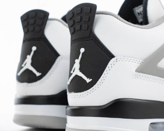 Кроссовки Nike Air Jordan 4 "Military Black" с мехом (M526-11)|CA| от магазина vikingsmen.ru