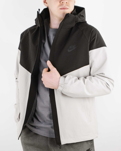 Анонс Изображения Демисезонная куртка Nike (5802)