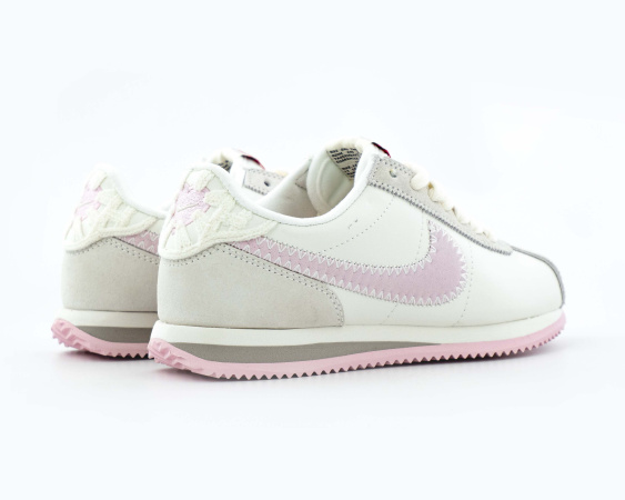 Кроссовки Nike Wmns Cortez "Valentine’s Day 2025" (W301-7) от магазина vikingsmen.ru