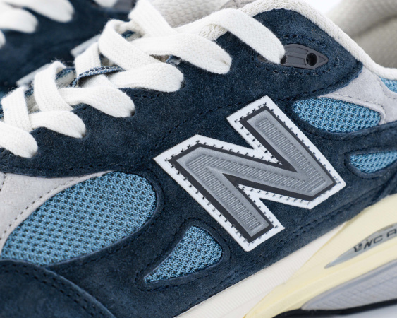 Кроссовки Teddy Santis x New Balance 990v3 Made in USA Navy (147-2) от магазина vikingsmen.ru