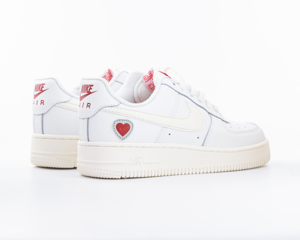 Кроссовки Nike Air Force 1 Low "Valentines Day 2021" (W5551-1) от магазина vikingsmen.ru