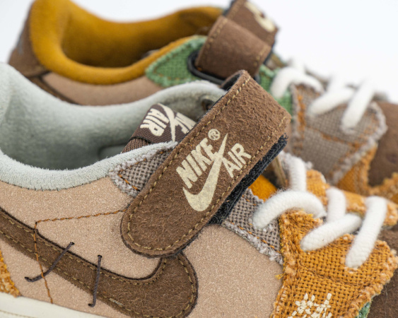 Детские кроссовки Zion Williamson x Air Jordan 1 Retro Low OG "Voodoo" (С593-1) от магазина vikingsmen.ru