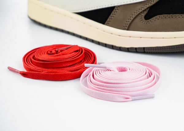 Кроссовки Travis Scott x Air Jordan 1 Low "Mocha" (9628-2) [СС] от магазина vikingsmen.ru