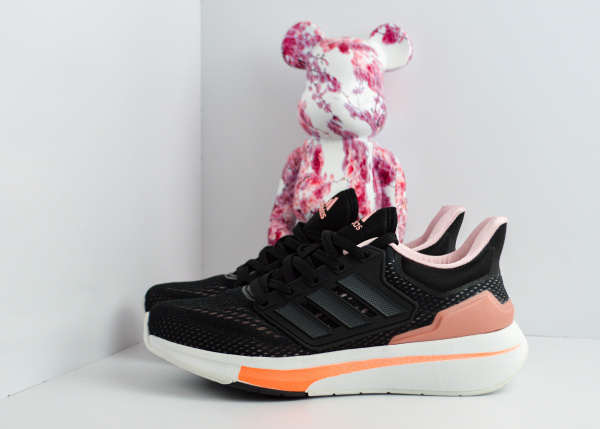 Кроссовки Adidas Ultraboost 22 "Black/Pink" (435-1) |CC| от магазина vikingsmen.ru