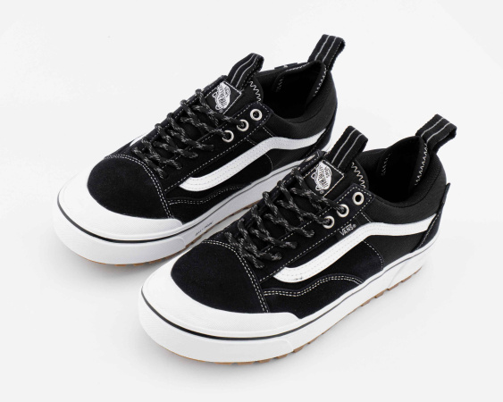 Кеды Vans MTE Old Skool Waterproof "Black/White" (116-4) от магазина vikingsmen.ru