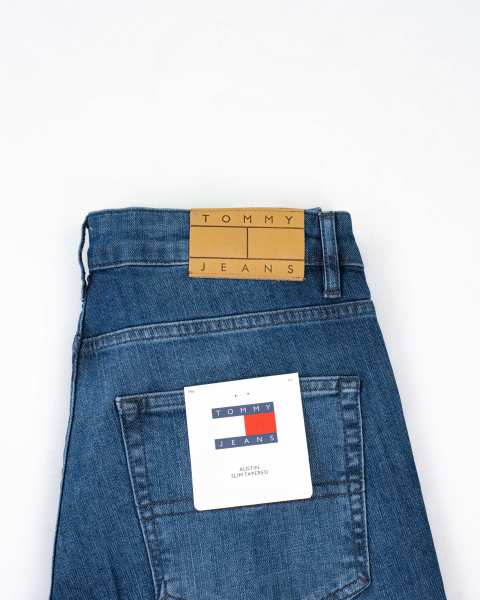 Анонс Изображение Мужские джинсы Tommy Hilfiger (858-3142-1)