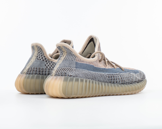 Кроссовки adidas Yeezy Boost 350 V2 "Fade" (М904-68) от магазина vikingsmen.ru