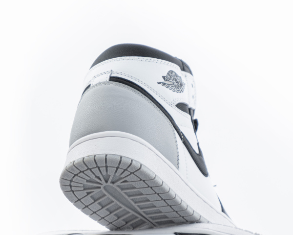 Кроссовки Nike Air Jordan 1 High "White/Black/Grey" (М5025-55) от магазина vikingsmen.ru