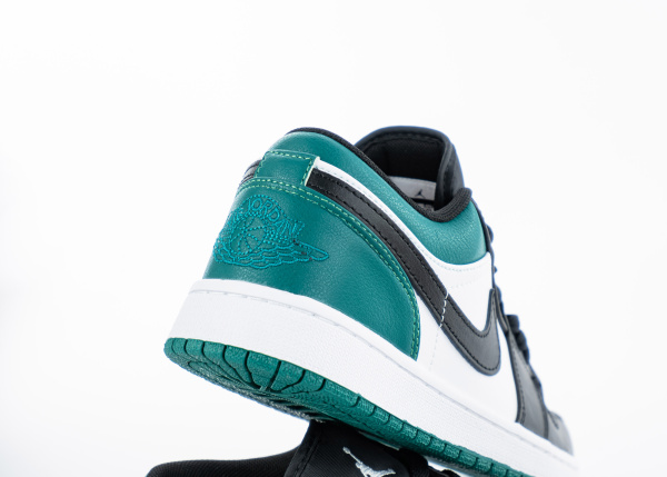 Кроссовки Nike Air Jordan 1 low GS "Green Toe" (5526-26) |AC| от магазина vikingsmen.ru