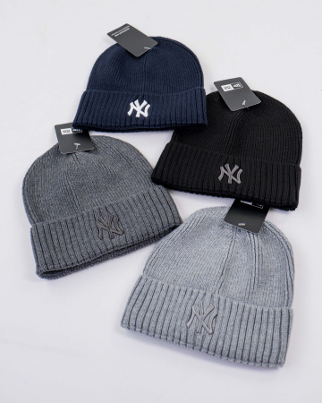 Детальное изображение товара Шапки брендовые в ассортименте (21038317)